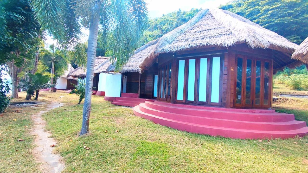Khabita Beach Resort Lembar  Exterior foto