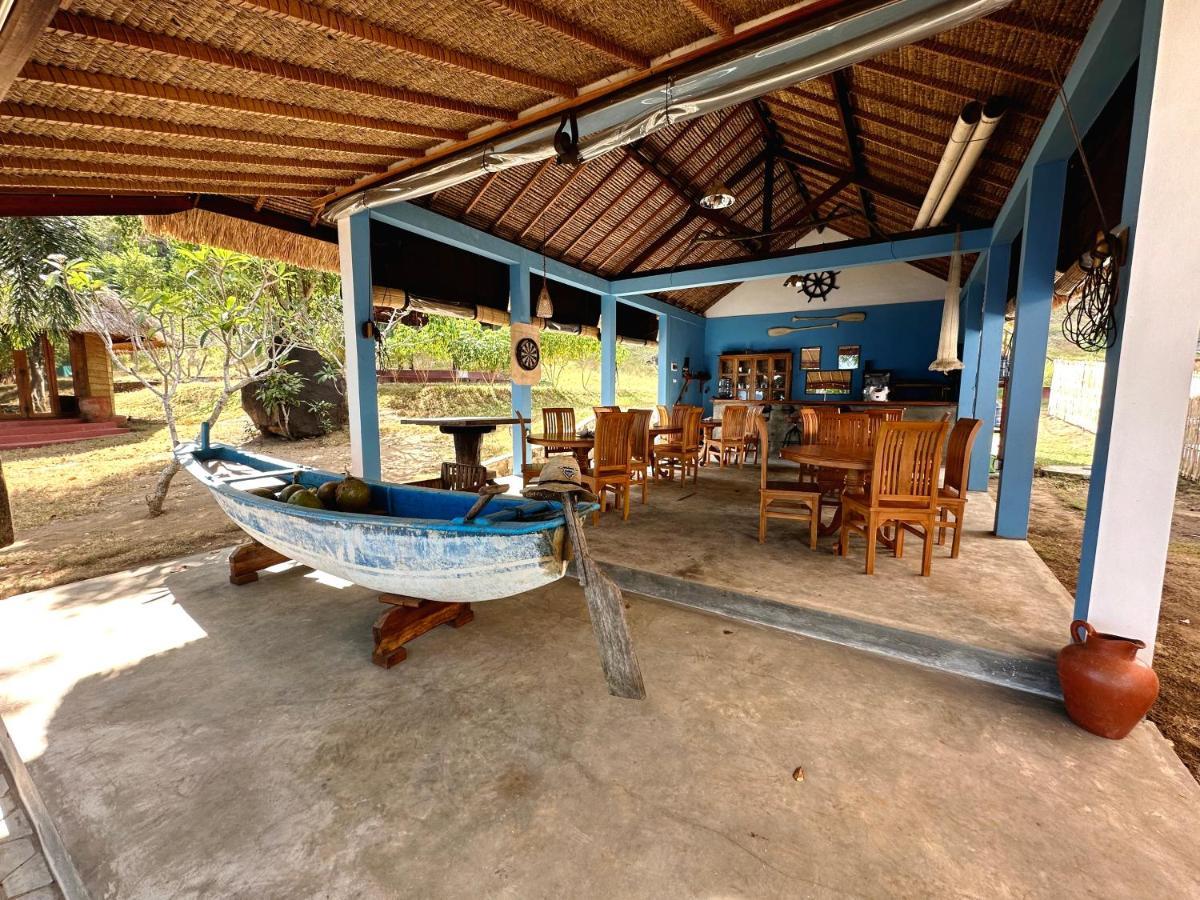 Khabita Beach Resort Lembar  Exterior foto