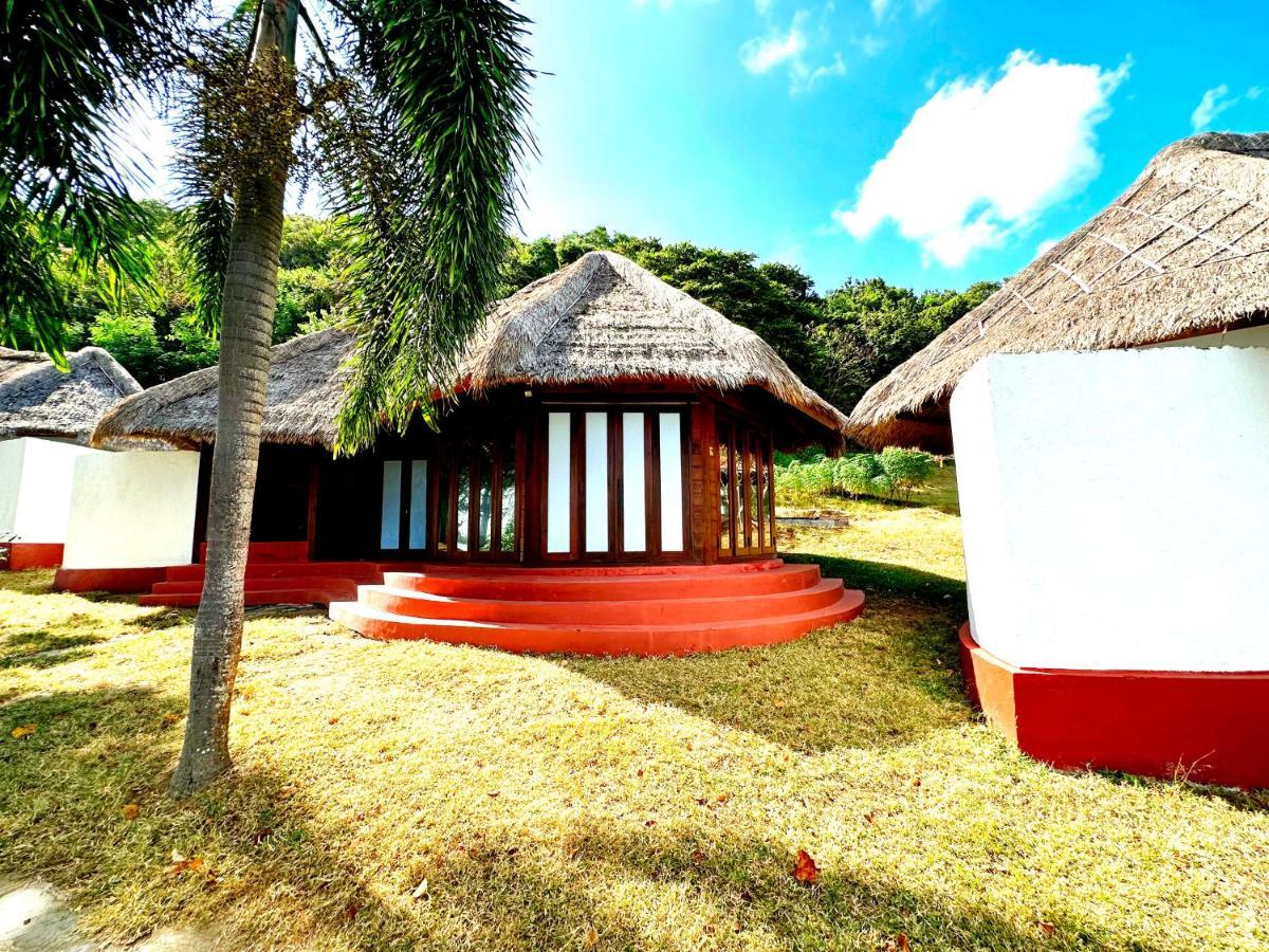 Khabita Beach Resort Lembar  Exterior foto